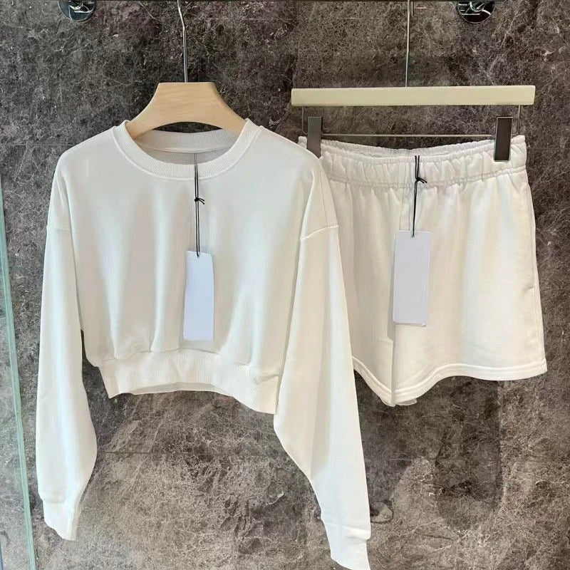 2025 New Women's Round Neck Short Hoodie Paired with Elastic Waist Shorts Sports Two-piece Set