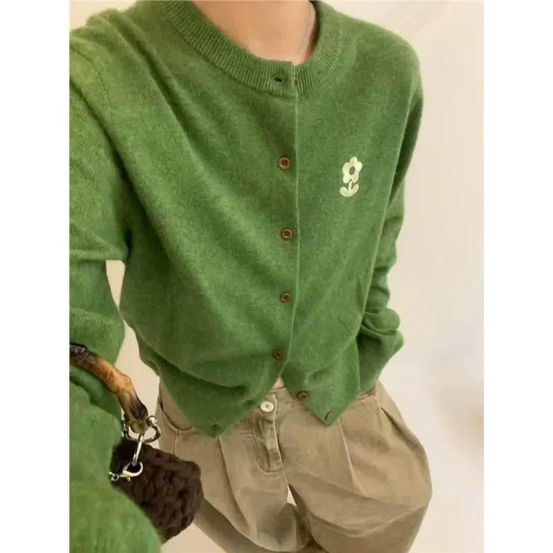 Women's Clothing Chic Flower Embroidery Knit Cardigan Autumn Winter New Casual Slim O-neck Long Sleeve Sweaters Lady Button Tops