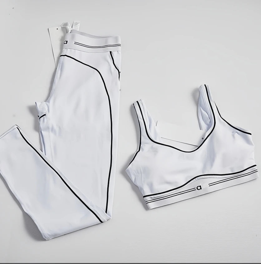 Fashionable sports suit Pilates Tight sports pants Running Yoga high-waisted stretch fitness pants set 2025 High-quality fabric