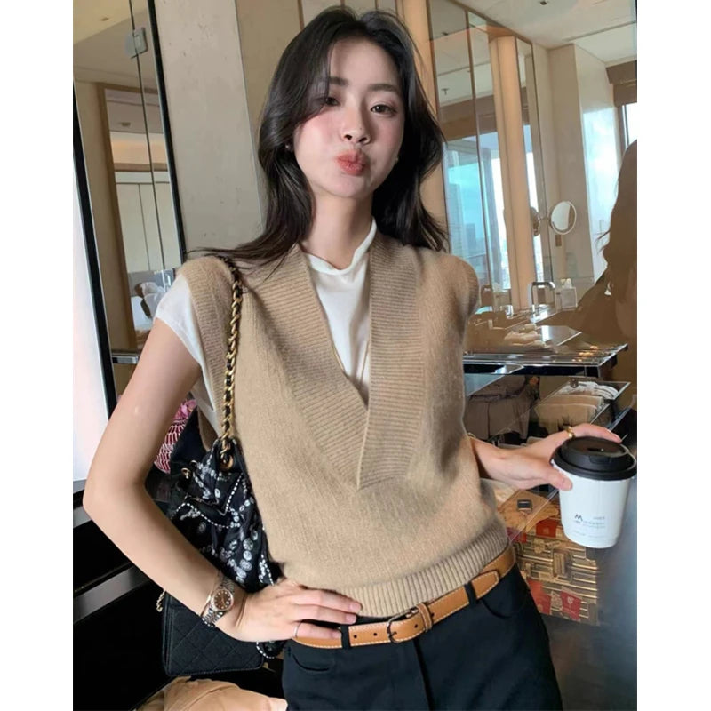 Knitted Women Sweater Vest New Sleeveless V-Neck Black Knit Sweater Vest Women Tops Outerwears Sweaters Sueters De Muje Q1384