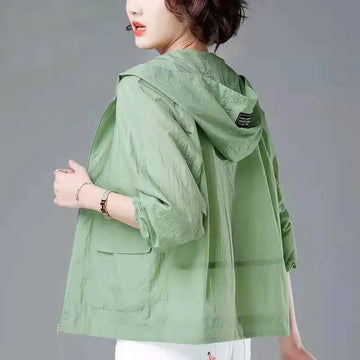 Summer New Sun Protection Clothes Women Korean Hooded Zipper Short Jacket Middle-Aged Mom Thin Breathable Loose Coat Female T972