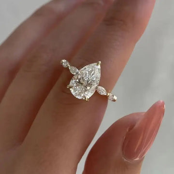 Hot Selling Gold Plated Rings For Women Fashion Water Drop Zircon Wedding Ring Jewelry Accessories Wholesale