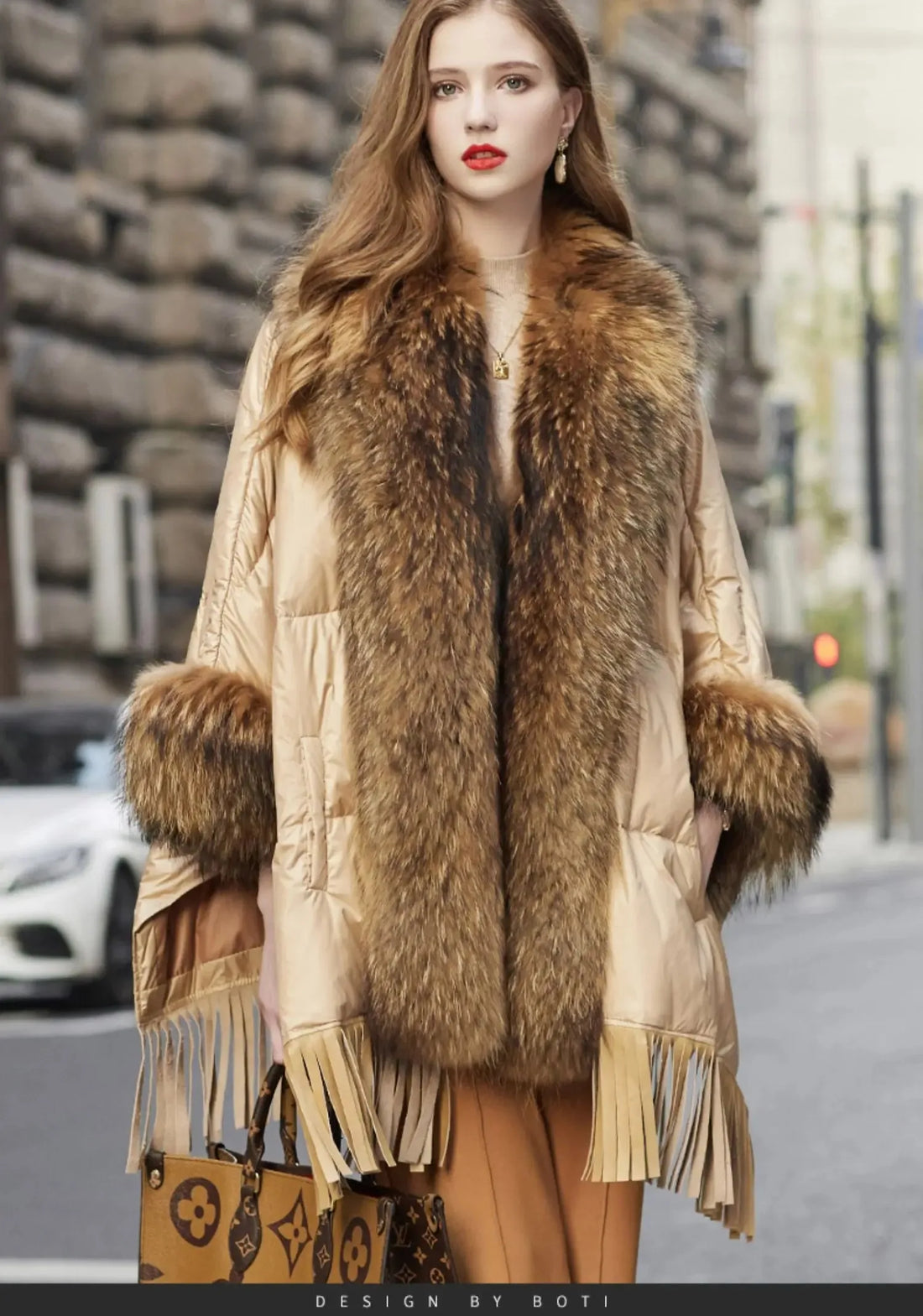 European Fashion Goose down Winter Jacket for Women Real Raccoon Fur Collar Trendy Streetwear Cloak Coat 2025