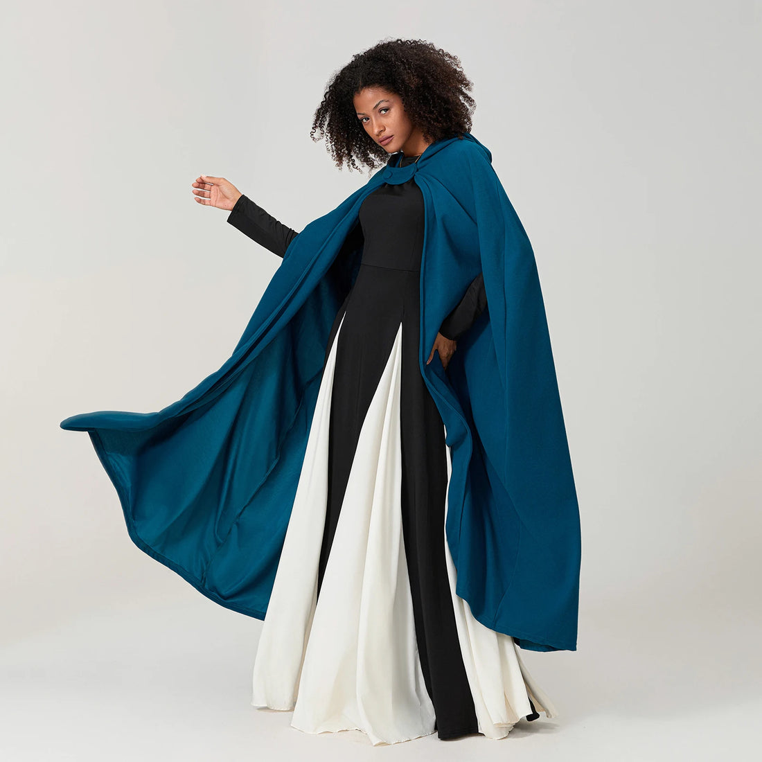 Women Long Hooded Cloak Solid Color Vintage Poncho Overszied Female Outwear Winter
