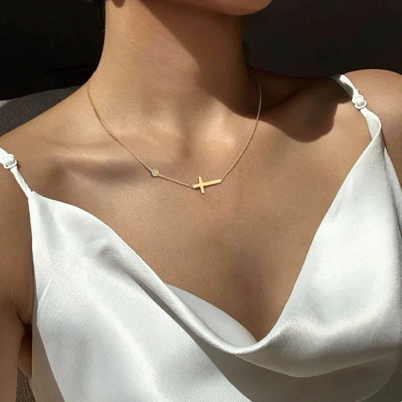 XIYANIKE 316L Stainless Steel Necklace for Women Vintage Style Gold Color Cross Shape Women's Necklace Ladies Jewelry Party Gift