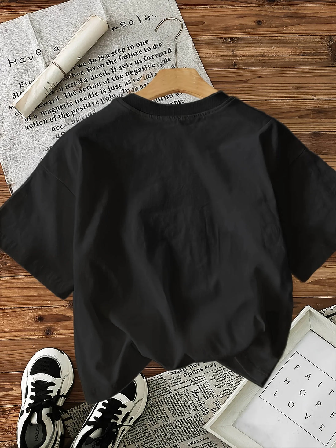 Women's Fruit Graphic Print T-Shirt Short Sleeve Crew Neck Casual with Vibrant Fruit Illustrations Lettering Comfort Summer Top