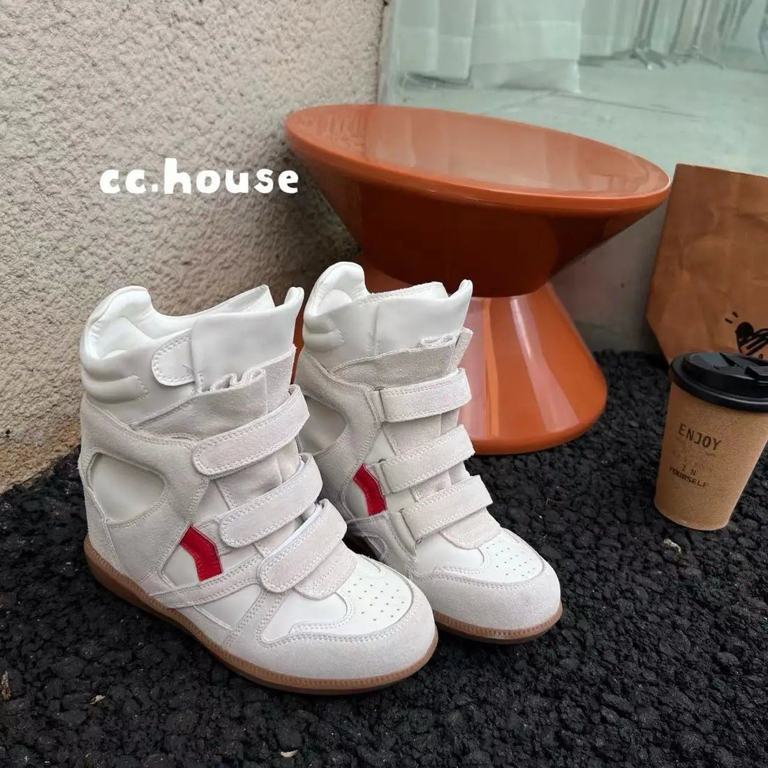 2026 Autumn/Winter New Genuine Leather 8cm Thick-Soled Velcro High-Top Sneakers, Women's, Versatile Casual Sneakers