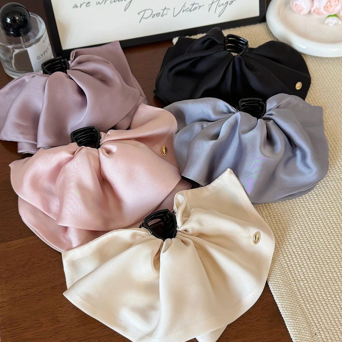 Satin Large Bow 4CM Hair Claw Clips Ponytail Holder Women Girls Hair Barrettes Clamps Hairpins Hair Accessories Fashion
