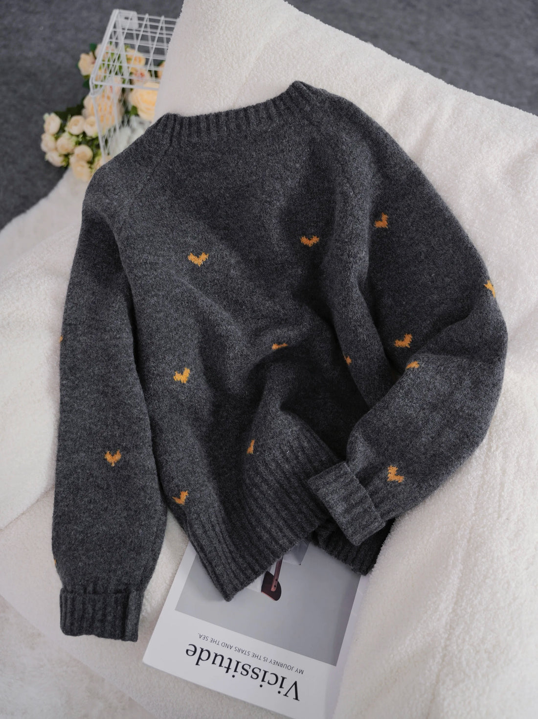 Valentine's Day Women's Crochet Sweater - Flying Bird & Heart Pattern Long Sleeve Pullover, Fall New Arrival Casual Streetwear