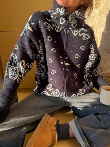 Knitted Jacquard Female Cardigan Sweater Zipper Loose Lapel Pocket Fashion Lady Sweaters 2025 Winter Street Long Sleeve Coat