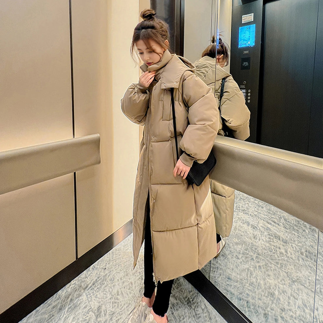 New Winter Jacket Parkas Women Glossy Down Cotton Jacket Hooded Parka Warm Female Cotton Padded Jacket Casual Outwear