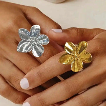 Stainless Steel Large Metal Flower Rings for Women Gold Plated Vintage Open Ring Fashion Elegant Waterproof Finger Jewelry Gifts