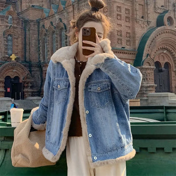 fashion Add Velvet Padded Warm Denim Coat Female 2025 New Winter Long Sleeve Short Lamb Velvet Cotton-padded Jacket women T520